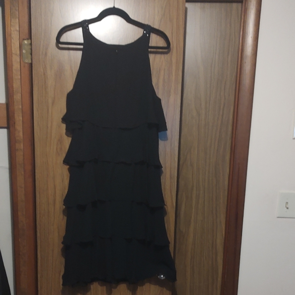 dressbarn Black Layered Midi Dress - Picture 4 of 7